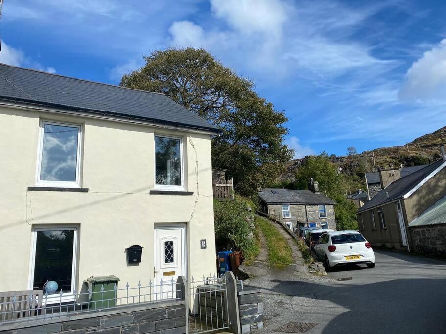 Zipworld Waterfalls Eryri Dogs Welcome 3 Bed Sleeps 5 Blaenau Ffestiniog Dış mekan fotoğraf